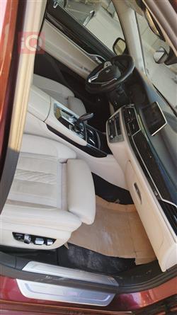 بي ام دبليو الفئة 7